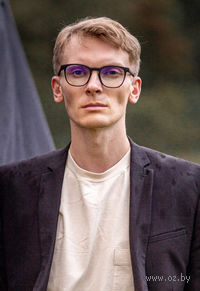 Роман Декабрев